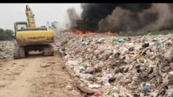 TPA Bandar Jaya Timur Terbakar, Excavator Dikerahkan Cegah Api Meluas