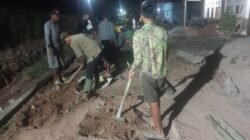 Swadaya Warga Dusun Bandar Sari, Cor Jalan Kampung dengan Dana Pribadi